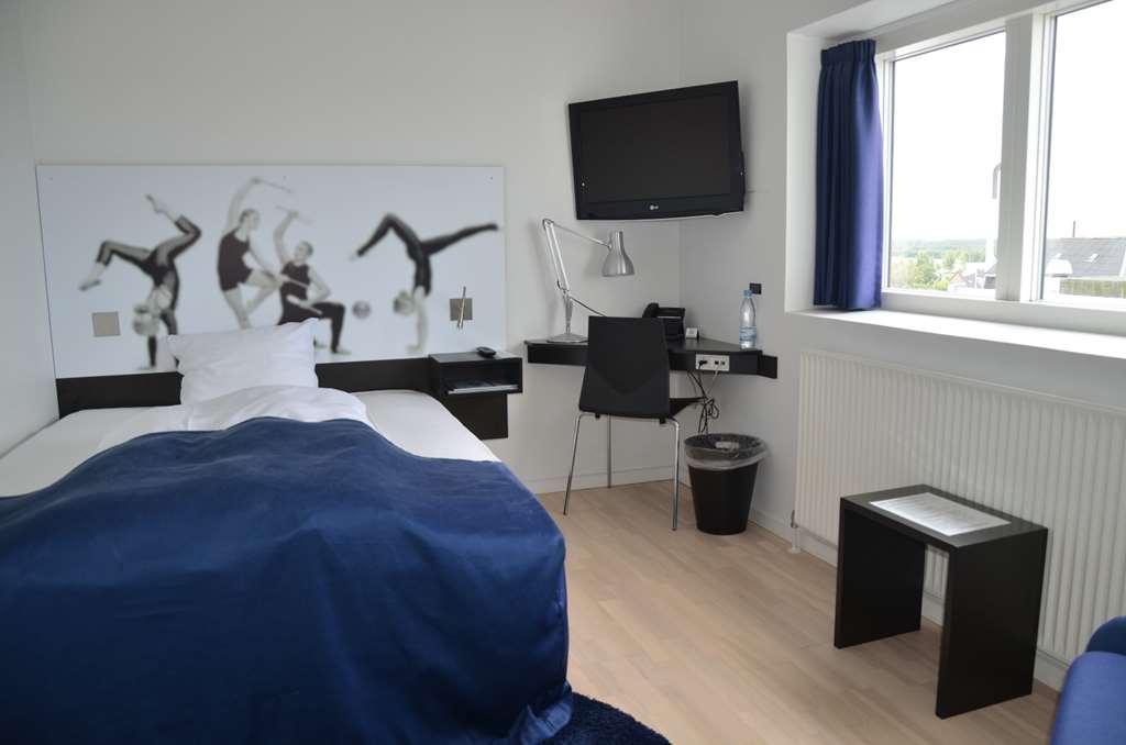 Hotel Dgi-Huset แฮร์นิง ห้อง รูปภาพ
