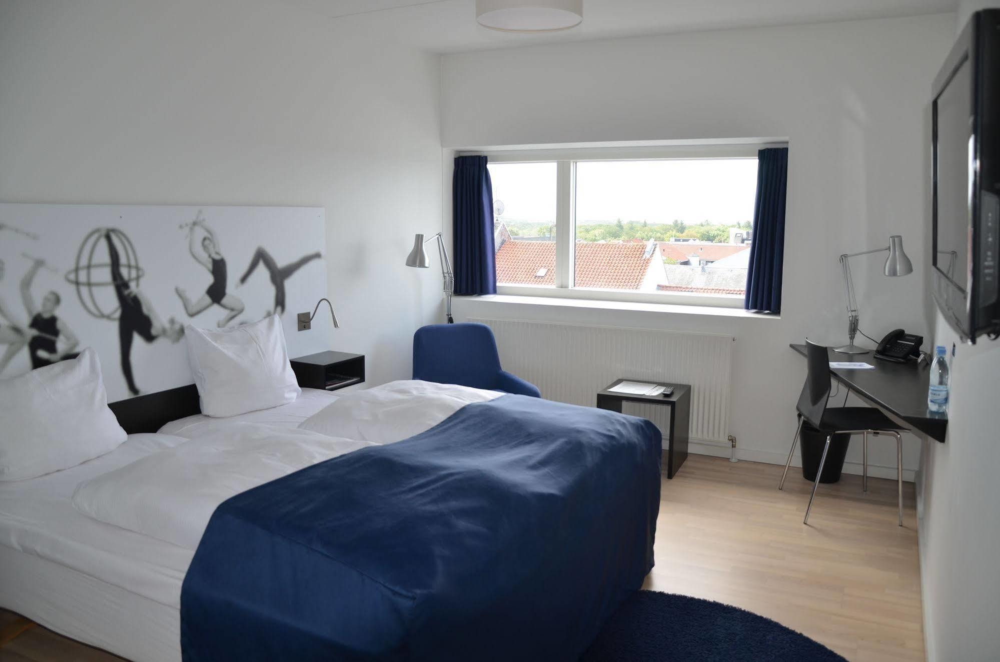 Hotel Dgi-Huset แฮร์นิง ภายนอก รูปภาพ